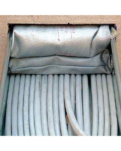 Подушка огнестойкая 120х100х25 DKC DB1801 в Новороссийске Аксессуары для огнетушителей Pintop.ru