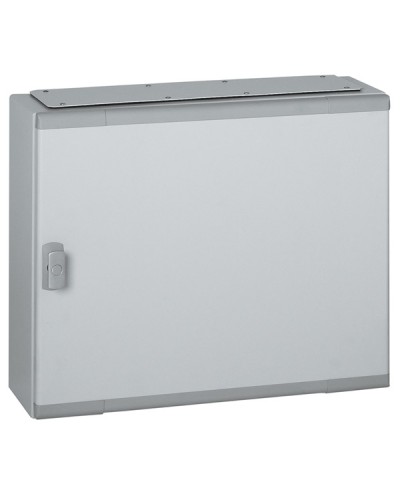 Шкаф распределительный Legrand 020182 в Новороссийске Щиты электрические Pintop.ru