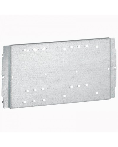 Пластина Legrand 020220 в Новороссийске Аксессуары для стоек и шкафов Pintop.ru