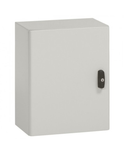 Щит навесной Legrand 035509 в Новороссийске Щиты электрические Pintop.ru