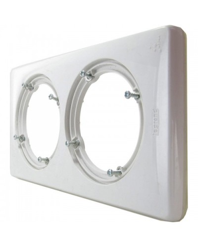 Рамка 2 поста IP44, белая Celiane Legrand 069072 в Новороссийске Аксессуары для кабель-канала Pintop.ru